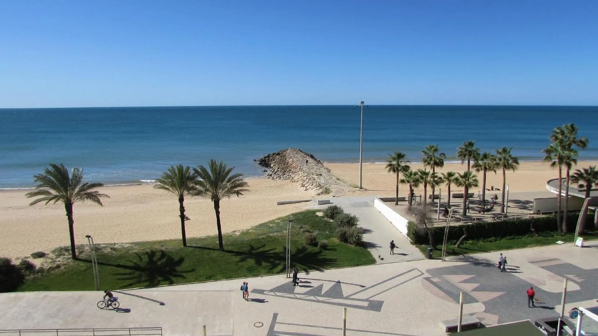 Apartment Wohnung In Quarteira Mit Balkon Und Meerblick Direkt An Strand