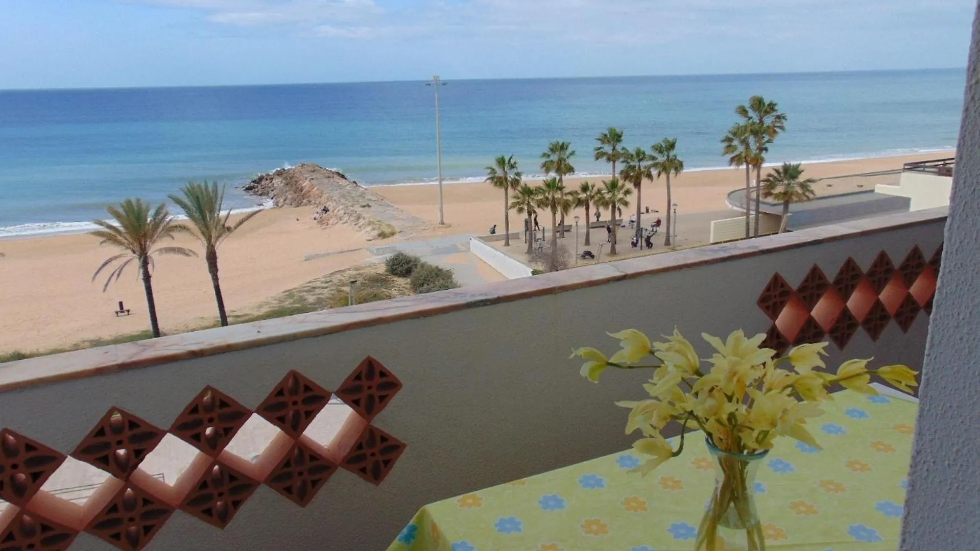 Wohnung In Quarteira Mit Balkon Und Meerblick Direkt An Strand Portugal